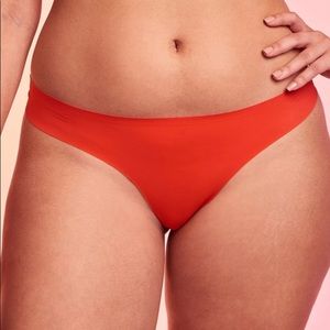 Eby Poppy Red Thong